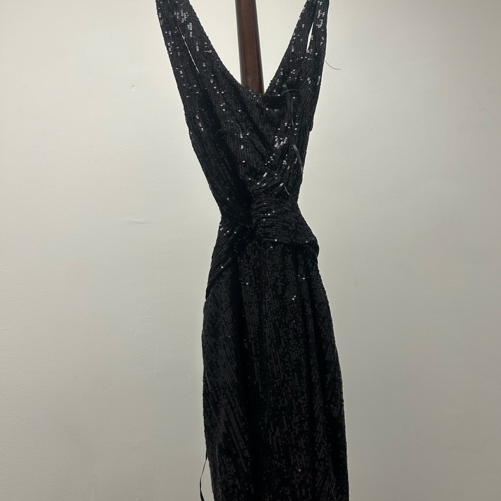 Windsor Black Plunge Backless Gown